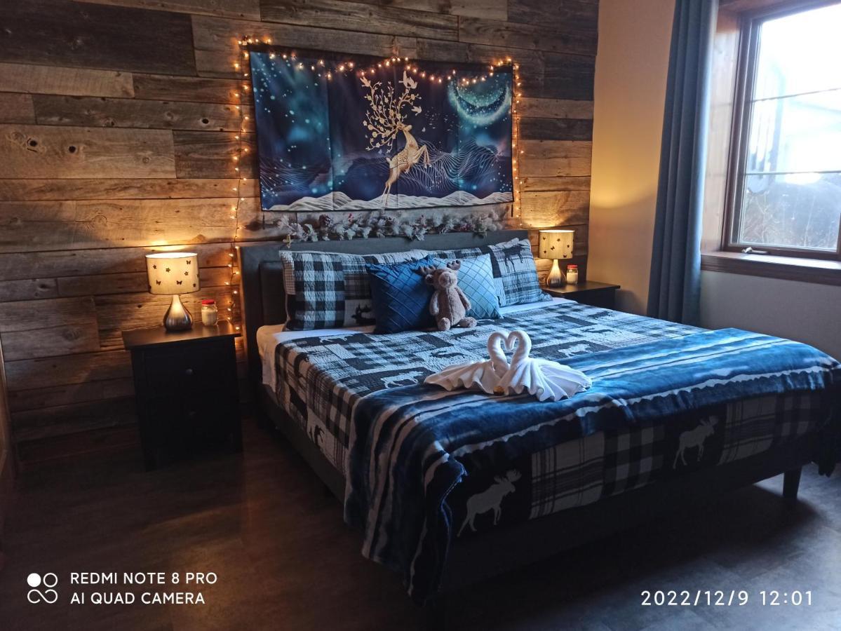 Luxurious Mont Tremblant 2Bd 2Bth Villa Exterior photo